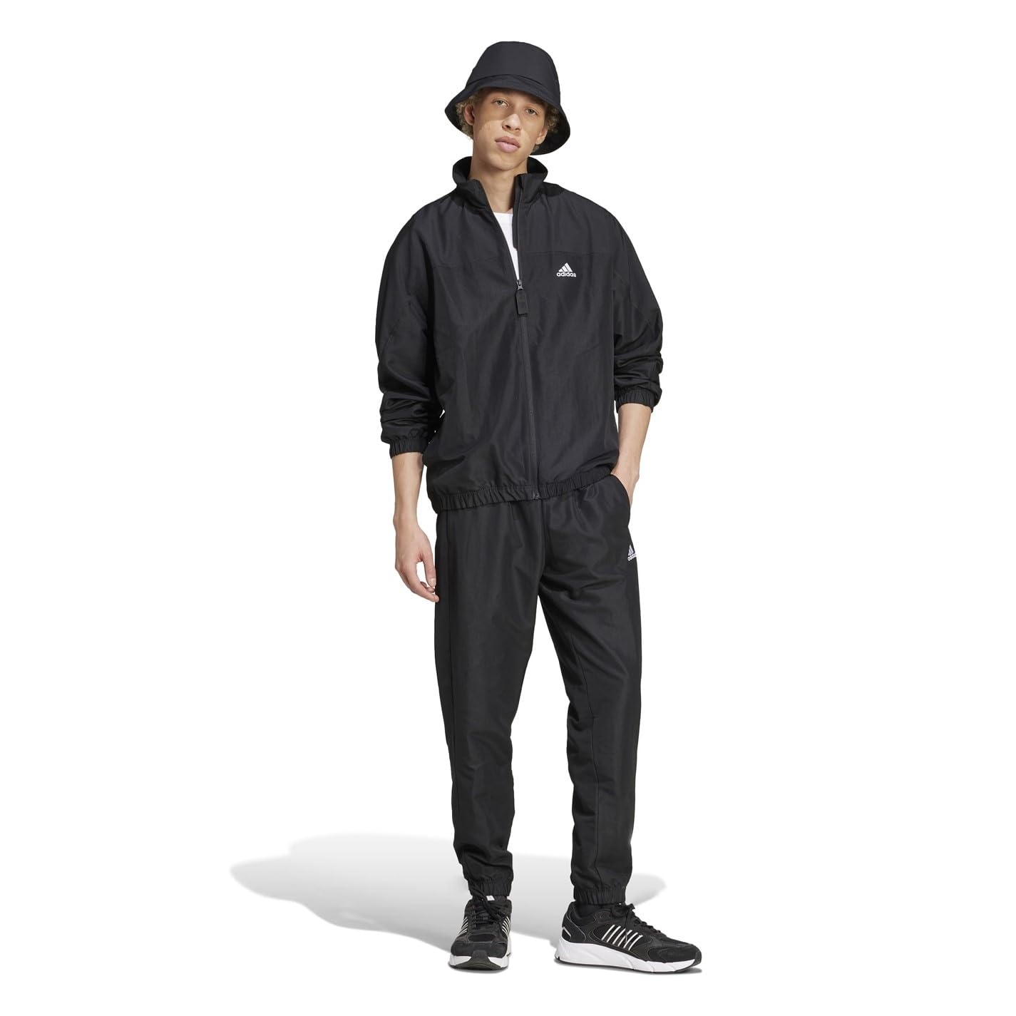 adidas Men's Sportswear WOVEN COLORBLOCK TRACKSUIT, Black, S
